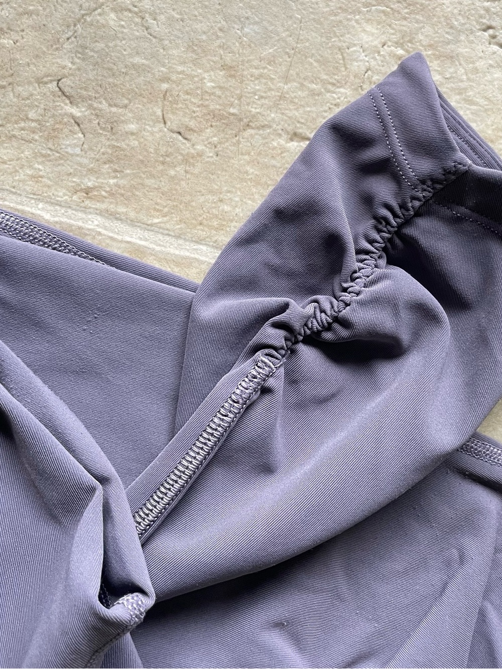 lululemon Align™ Ruched-Leg Pant – Size 6 - Picture 2 of 4